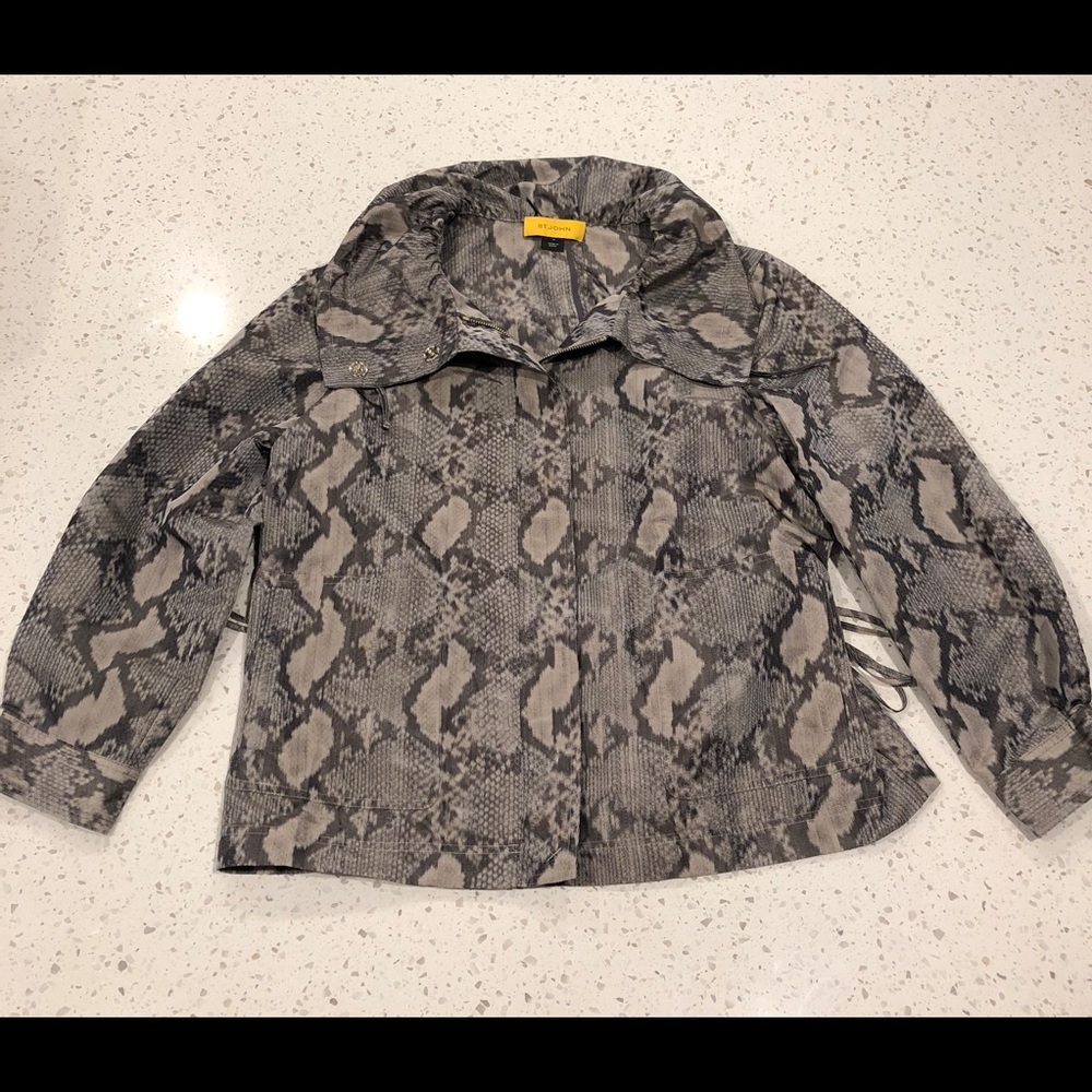 NWOT St. John Snake Print Windbreaker- Sz M